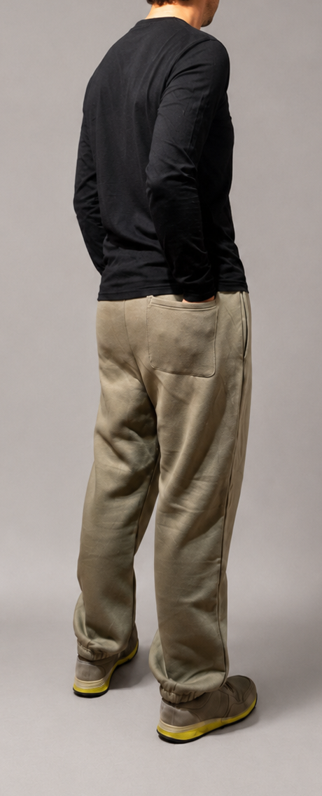 NoUnderdog Fluffy Sweatpants - Blasses Olivgrün